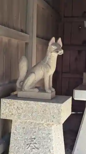 稲荷社（南笠2号墳内）(滋賀県)