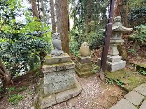 鷲子山上神社の狛犬