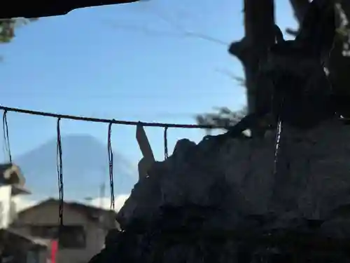 小室浅間神社の手水舎