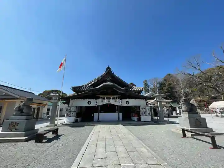 曩祖八幡宮の本殿・本堂