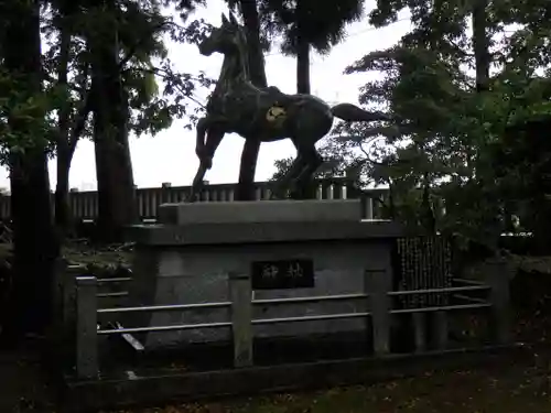 鵜坂神社の狛犬