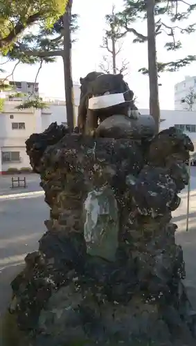 お三の宮日枝神社の狛犬