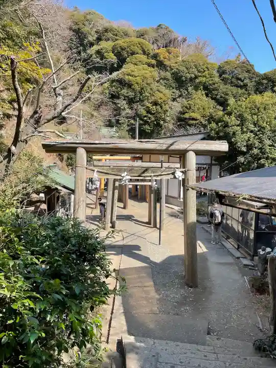 銭洗弁財天宇賀福神社(神奈川県)