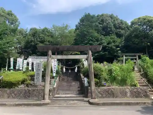 岩崎御嶽社の鳥居