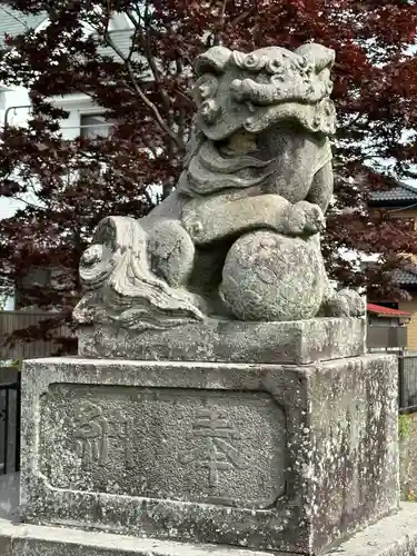 女体神社の狛犬