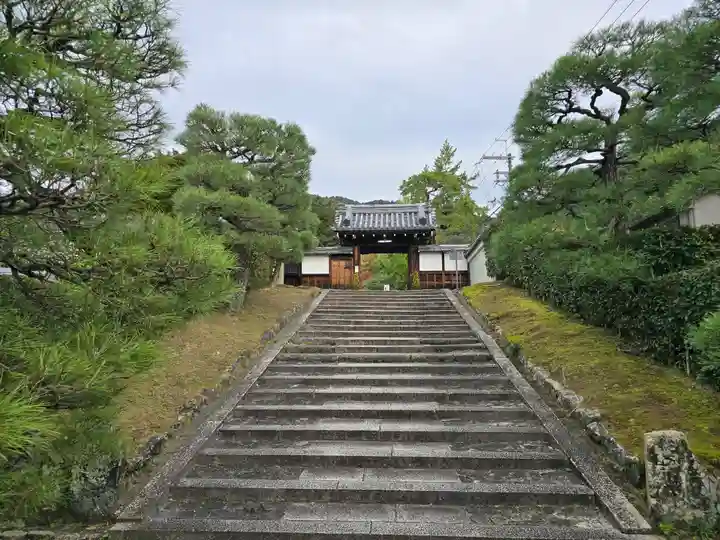 霊鑑寺門跡(京都府)