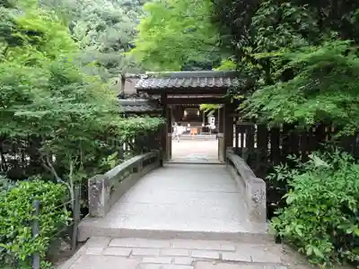宇治上神社の山門・神門