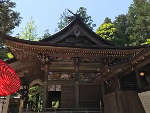 宝登山神社の本殿