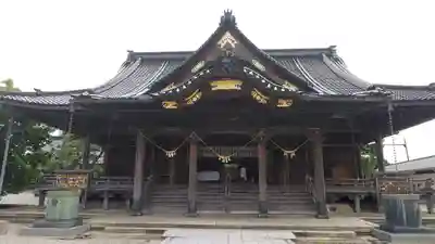 高岡関野神社の本殿・本堂
