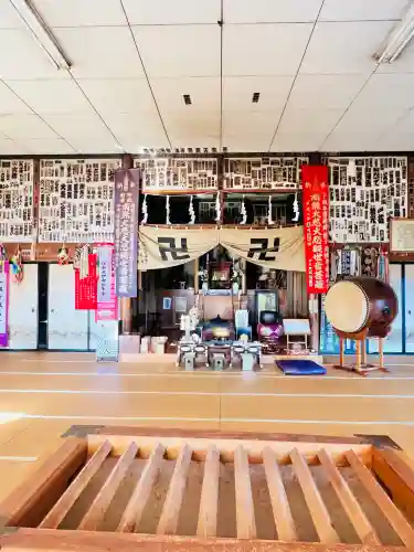 日輪寺の{uncategorized: "未分類", other: "その他", undefined: "問題あり", building: "その他建物", grave: "お墓", sacred_gate: "鳥居", guardian: "狛犬", statue: "像", buddha: "仏像", history: "歴史", nature: "自然", garden: "庭園", animal: "動物", pagoda: "塔", temizu: "手水舎", mountain_gate: "山門・神門", sanctuary: "本殿・本堂", subordinate: "末社・摂社", art: "芸術", scenery: "景色", jizo: "地蔵", ema: "絵馬", goshuin: "御朱印", omikuji: "おみくじ", items: "授与品その他", amulet: "お守り", goshuincho: "御朱印帳", eats: "食事", festival: "お祭り", votive_dance: "神楽", shichigosan: "七五三参", wedding: "結婚式", experience: "体験その他", initially: "初詣", around: "周辺", anti_infection: "感染症対策"}