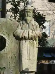 護王神社の像