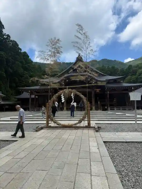 彌彦神社(新潟県)