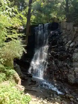母の白滝神社(山梨県)