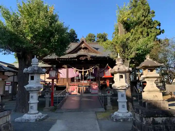 小泉稲荷神社の本殿・本堂