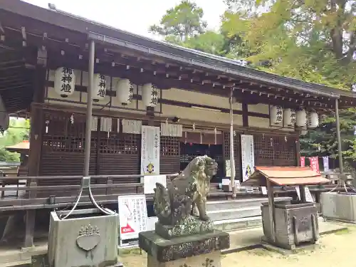 村屋坐弥冨都比売神社の本殿・本堂