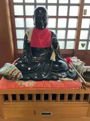 寳珠院(常楽寺)の像