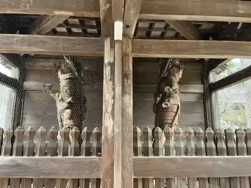 粉河寺の{uncategorized: "未分類", other: "その他", undefined: "問題あり", building: "その他建物", grave: "お墓", sacred_gate: "鳥居", guardian: "狛犬", statue: "像", buddha: "仏像", history: "歴史", nature: "自然", garden: "庭園", animal: "動物", pagoda: "塔", temizu: "手水舎", mountain_gate: "山門・神門", sanctuary: "本殿・本堂", subordinate: "末社・摂社", art: "芸術", scenery: "景色", jizo: "地蔵", ema: "絵馬", goshuin: "御朱印", omikuji: "おみくじ", items: "授与品その他", amulet: "お守り", goshuincho: "御朱印帳", eats: "食事", festival: "お祭り", votive_dance: "神楽", shichigosan: "七五三参", wedding: "結婚式", experience: "体験その他", initially: "初詣", around: "周辺", anti_infection: "感染症対策"}