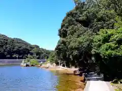 猪鼻湖神社(静岡県)