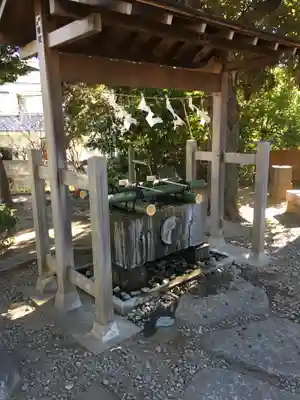 弦巻神社の手水舎