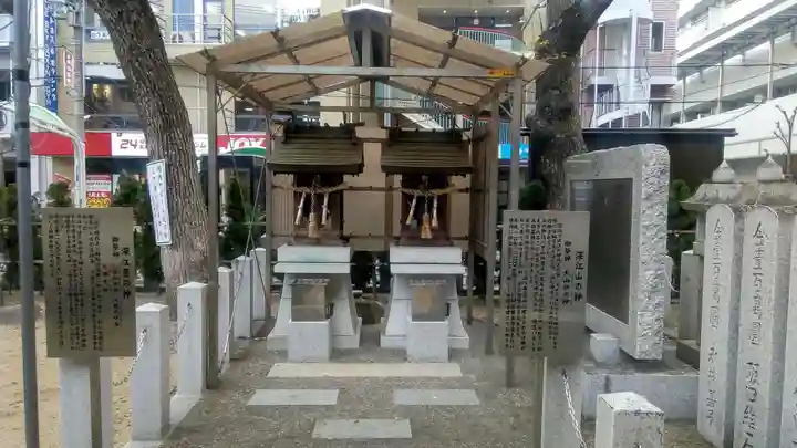 大日霊女神社の末社・摂社