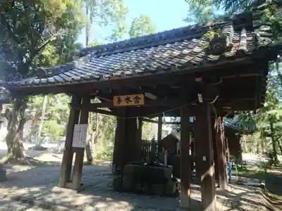 愛知県高浜市春日神社の手水舎