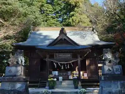 磯部稲村神社の本殿・本堂