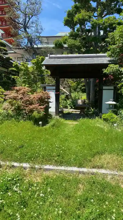 慈眼院大圓寺(大佛)(五重塔)の{uncategorized: "未分類", other: "その他", undefined: "問題あり", building: "その他建物", grave: "お墓", sacred_gate: "鳥居", guardian: "狛犬", statue: "像", buddha: "仏像", history: "歴史", nature: "自然", garden: "庭園", animal: "動物", pagoda: "塔", temizu: "手水舎", mountain_gate: "山門・神門", sanctuary: "本殿・本堂", subordinate: "末社・摂社", art: "芸術", scenery: "景色", jizo: "地蔵", ema: "絵馬", goshuin: "御朱印", omikuji: "おみくじ", items: "授与品その他", amulet: "お守り", goshuincho: "御朱印帳", eats: "食事", festival: "お祭り", votive_dance: "神楽", shichigosan: "七五三参", wedding: "結婚式", experience: "体験その他", initially: "初詣", around: "周辺", anti_infection: "感染症対策"}