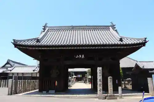 道隆寺の山門