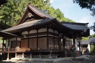 若宮八幡宮の本殿・本堂