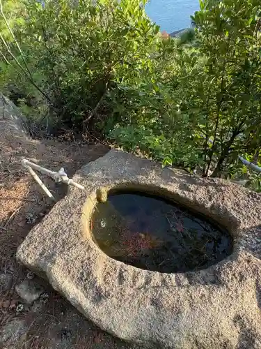 穴場稲荷(岡山県)