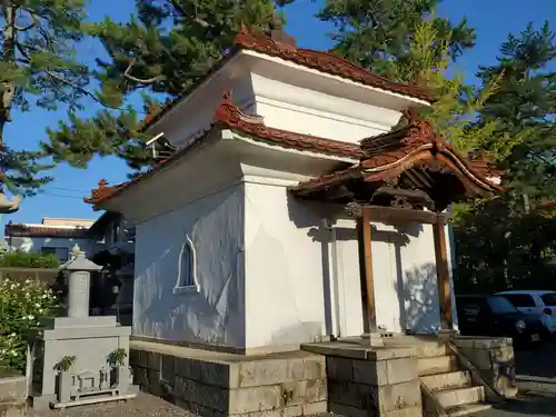 教善寺の建物その他