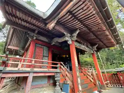 平岡八幡宮の本殿・本堂