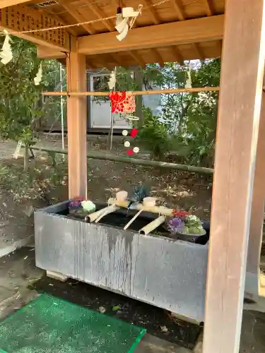 下野 星宮神社の{uncategorized: "未分類", other: "その他", undefined: "問題あり", building: "その他建物", grave: "お墓", sacred_gate: "鳥居", guardian: "狛犬", statue: "像", buddha: "仏像", history: "歴史", nature: "自然", garden: "庭園", animal: "動物", pagoda: "塔", temizu: "手水舎", mountain_gate: "山門・神門", sanctuary: "本殿・本堂", subordinate: "末社・摂社", art: "芸術", scenery: "景色", jizo: "地蔵", ema: "絵馬", goshuin: "御朱印", omikuji: "おみくじ", items: "授与品その他", amulet: "お守り", goshuincho: "御朱印帳", eats: "食事", festival: "お祭り", votive_dance: "神楽", shichigosan: "七五三参", wedding: "結婚式", experience: "体験その他", initially: "初詣", around: "周辺", anti_infection: "感染症対策"}