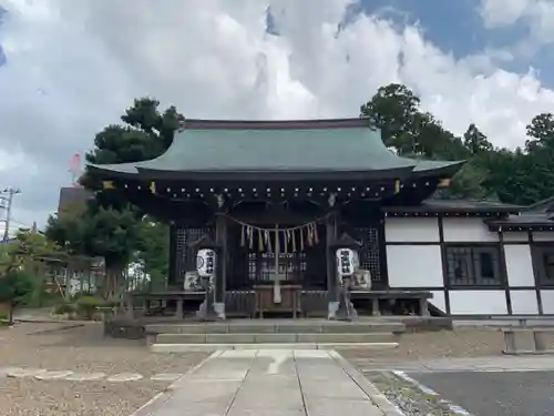 埴生神社の本殿・本堂