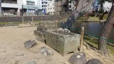 麓山弁財天のその他建物