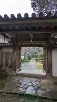 西迎寺の山門・神門