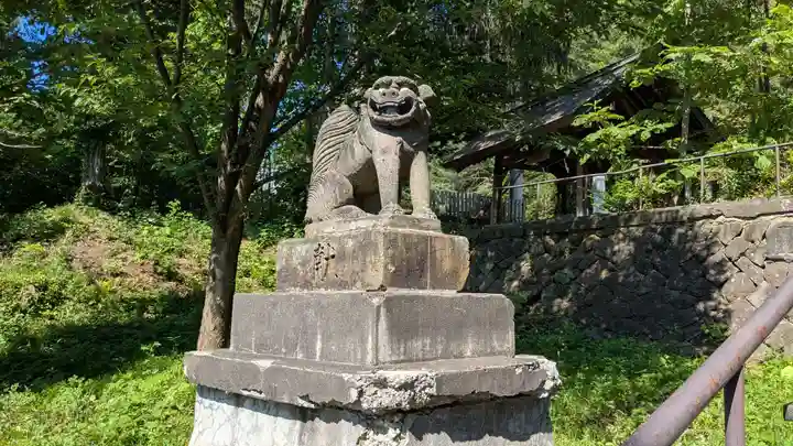 愛別神社の狛犬