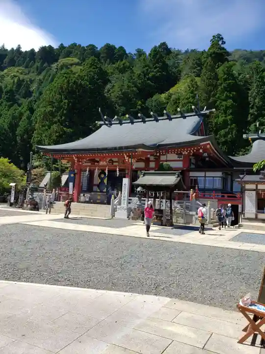 大山阿夫利神社の本殿・本堂