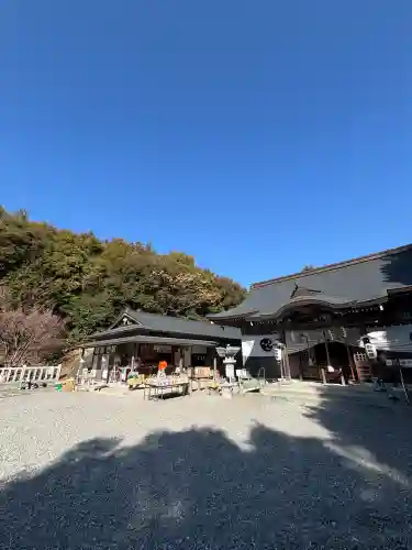 赤尾渋垂郡辺神社の{uncategorized: "未分類", other: "その他", undefined: "問題あり", building: "その他建物", grave: "お墓", sacred_gate: "鳥居", guardian: "狛犬", statue: "像", buddha: "仏像", history: "歴史", nature: "自然", garden: "庭園", animal: "動物", pagoda: "塔", temizu: "手水舎", mountain_gate: "山門・神門", sanctuary: "本殿・本堂", subordinate: "末社・摂社", art: "芸術", scenery: "景色", jizo: "地蔵", ema: "絵馬", goshuin: "御朱印", omikuji: "おみくじ", items: "授与品その他", amulet: "お守り", goshuincho: "御朱印帳", eats: "食事", festival: "お祭り", votive_dance: "神楽", shichigosan: "七五三参", wedding: "結婚式", experience: "体験その他", initially: "初詣", around: "周辺", anti_infection: "感染症対策"}