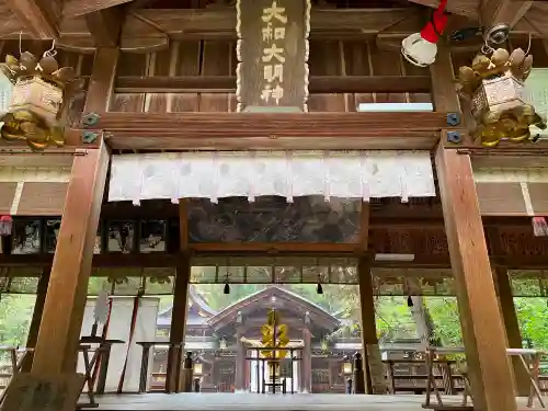 大和神社の本殿・本堂