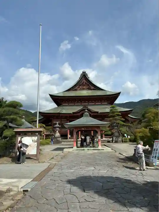 甲斐善光寺(山梨県)