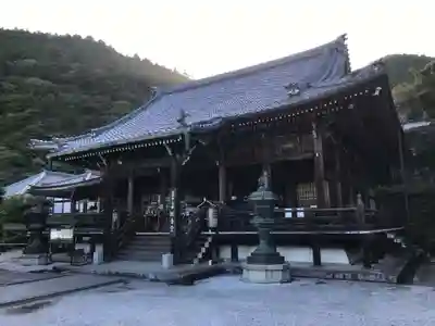 善峯寺の本殿・本堂