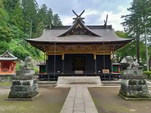 妙義神社の本殿・本堂