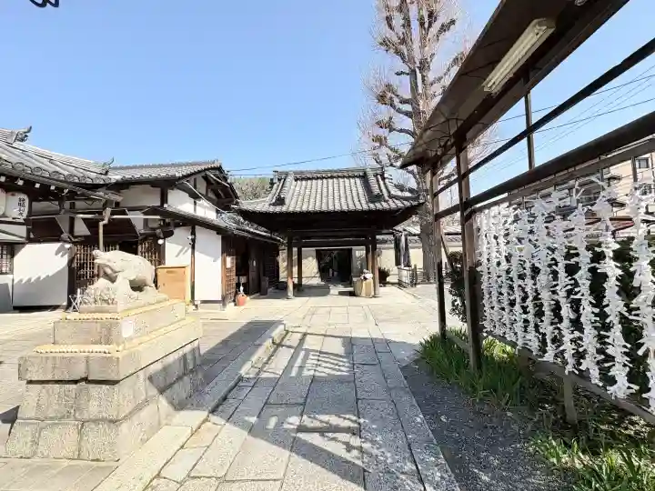 摩利支天堂 禅居庵の{uncategorized: "未分類", other: "その他", undefined: "問題あり", building: "その他建物", grave: "お墓", sacred_gate: "鳥居", guardian: "狛犬", statue: "像", buddha: "仏像", history: "歴史", nature: "自然", garden: "庭園", animal: "動物", pagoda: "塔", temizu: "手水舎", mountain_gate: "山門・神門", sanctuary: "本殿・本堂", subordinate: "末社・摂社", art: "芸術", scenery: "景色", jizo: "地蔵", ema: "絵馬", goshuin: "御朱印", omikuji: "おみくじ", items: "授与品その他", amulet: "お守り", goshuincho: "御朱印帳", eats: "食事", festival: "お祭り", votive_dance: "神楽", shichigosan: "七五三参", wedding: "結婚式", experience: "体験その他", initially: "初詣", around: "周辺", anti_infection: "感染症対策"}