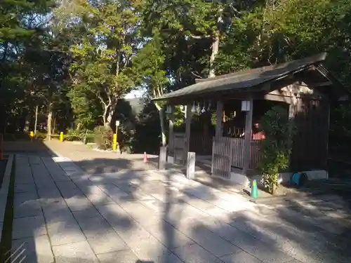 鶴峰八幡神社の末社・摂社