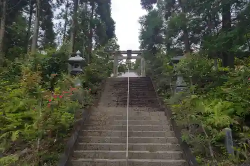 七嶽神社の鳥居