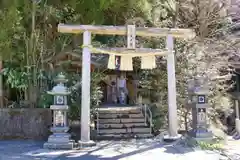 荒立神社の鳥居