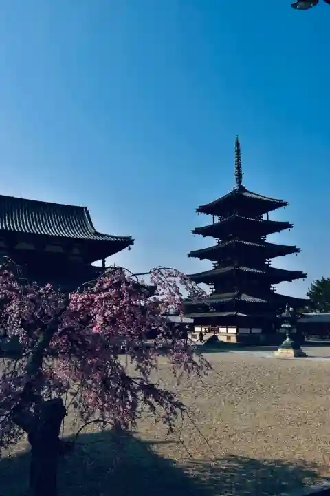 法隆寺の{uncategorized: "未分類", other: "その他", undefined: "問題あり", building: "その他建物", grave: "お墓", sacred_gate: "鳥居", guardian: "狛犬", statue: "像", buddha: "仏像", history: "歴史", nature: "自然", garden: "庭園", animal: "動物", pagoda: "塔", temizu: "手水舎", mountain_gate: "山門・神門", sanctuary: "本殿・本堂", subordinate: "末社・摂社", art: "芸術", scenery: "景色", jizo: "地蔵", ema: "絵馬", goshuin: "御朱印", omikuji: "おみくじ", items: "授与品その他", amulet: "お守り", goshuincho: "御朱印帳", eats: "食事", festival: "お祭り", votive_dance: "神楽", shichigosan: "七五三参", wedding: "結婚式", experience: "体験その他", initially: "初詣", around: "周辺", anti_infection: "感染症対策"}