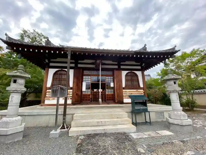 弘源寺の本殿・本堂