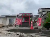 稲荷大明神の鳥居